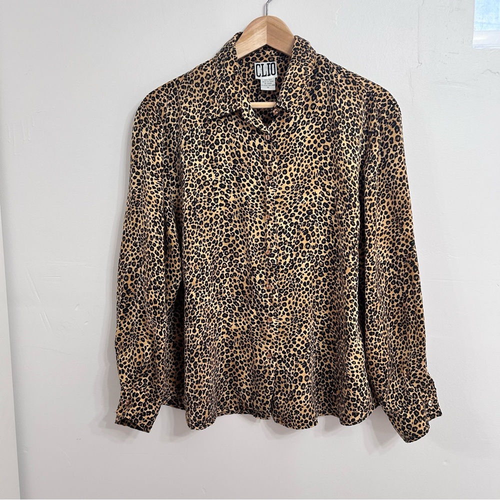 Vintage 100% silk leopard print blouse clip
